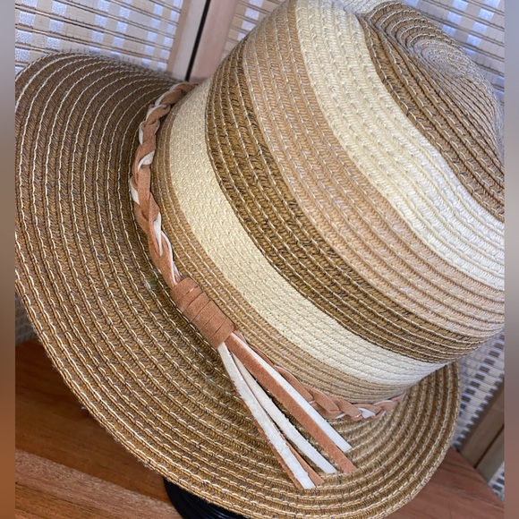 🔷Raffia Straw Beach Sun Hat Size OS - Picture 4 of 6